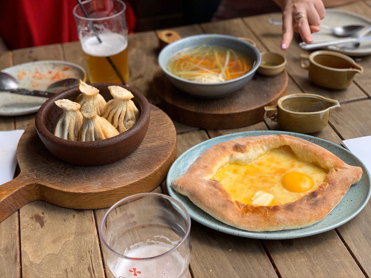 Буба — Restaurant