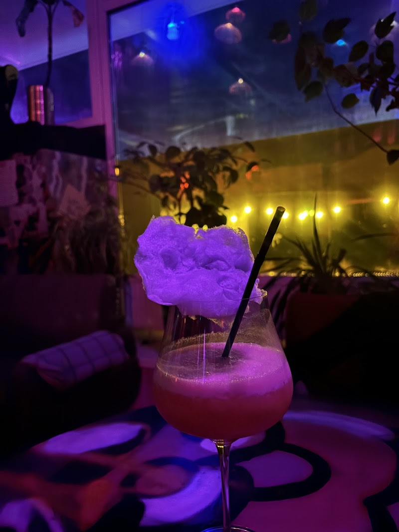 lounge bar MONIKA.2049